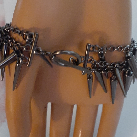 💜VTG Gothic Thorn Bracelet - Picture 3 of 6
